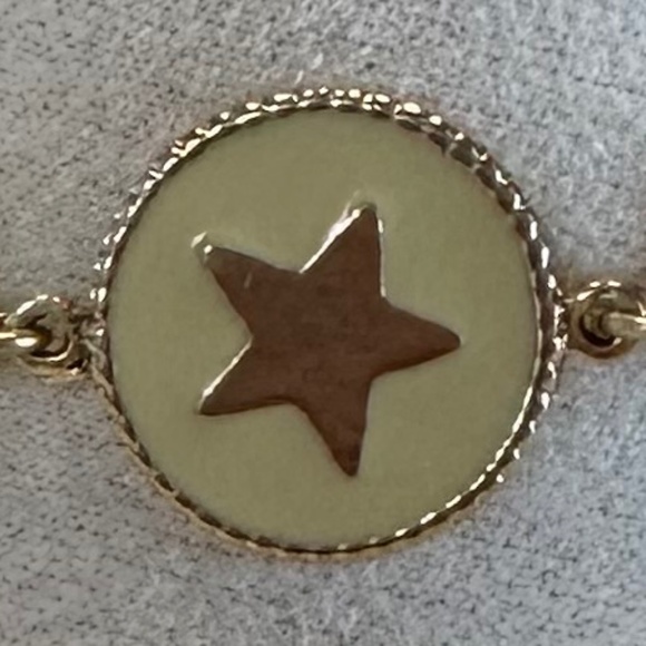 TOVA Gold Star Bracelet Set in Vanilla Enamel and Gold-Tone Metal - Picture 3 of 10